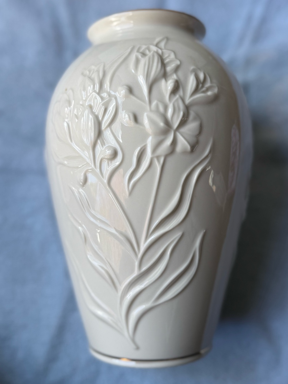 Lenox Masterpiece Medium Vase